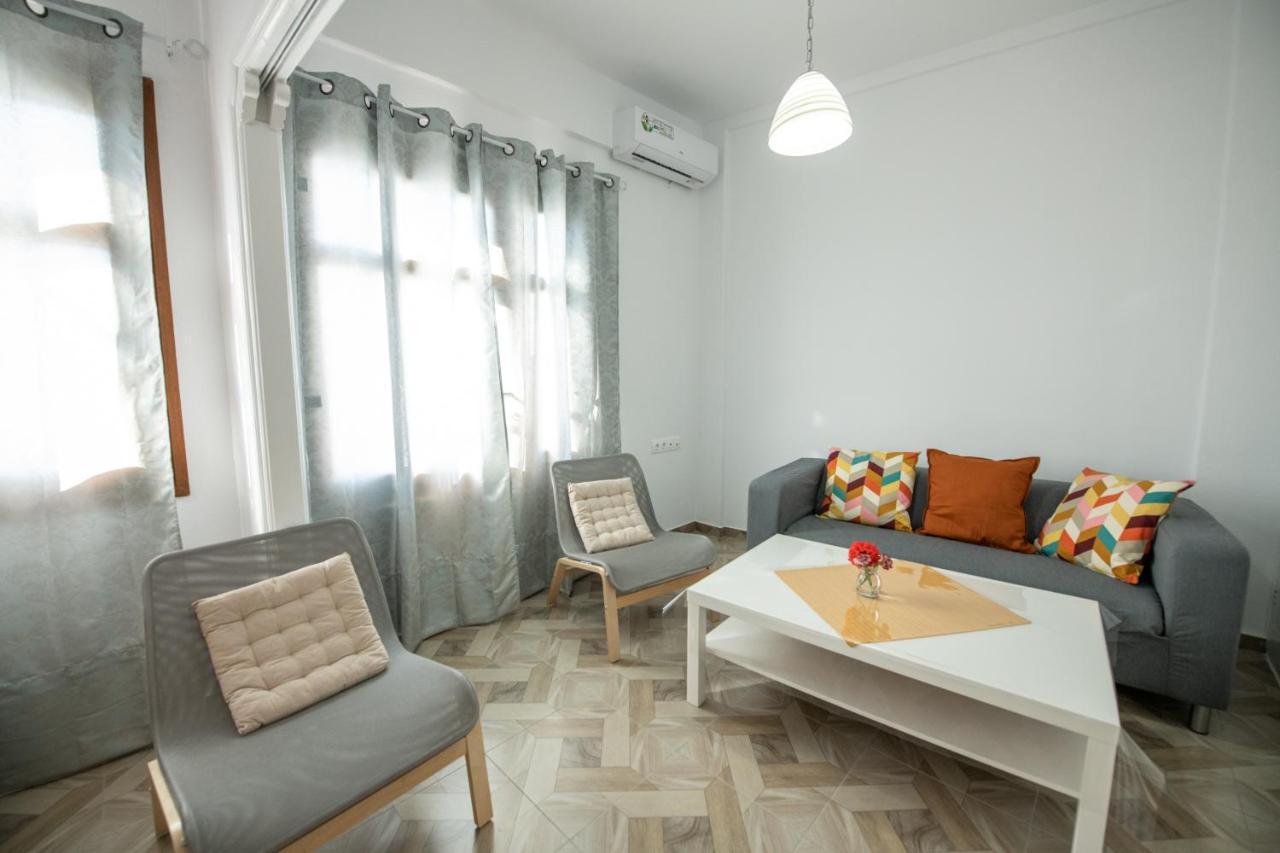 Lovely One-Bedroom Flat In Skopelos Exterior photo