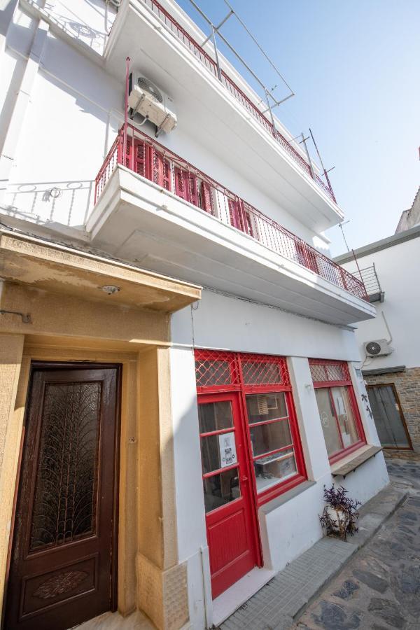 Lovely One-Bedroom Flat In Skopelos Exterior photo